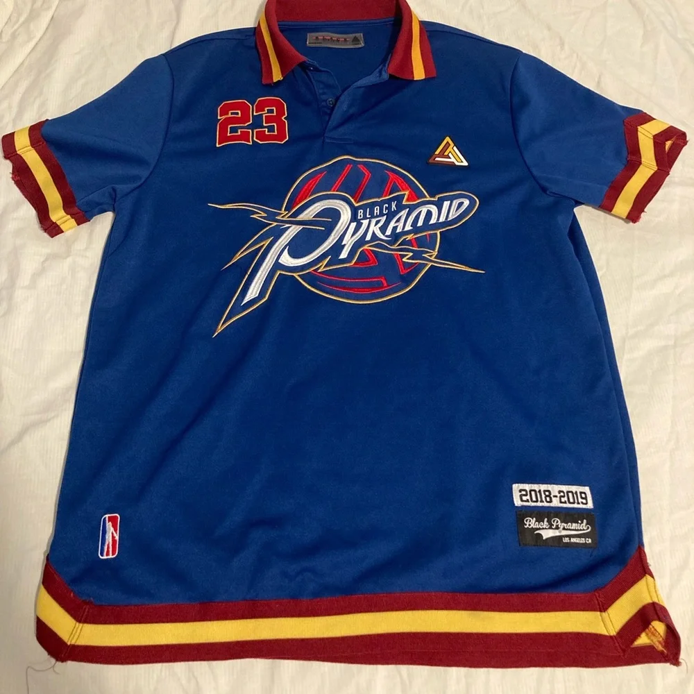 Black Pyramid Cleveland Cavaliers #23 Streetwear Jersey Polo Shirt - Picture 10 of 10